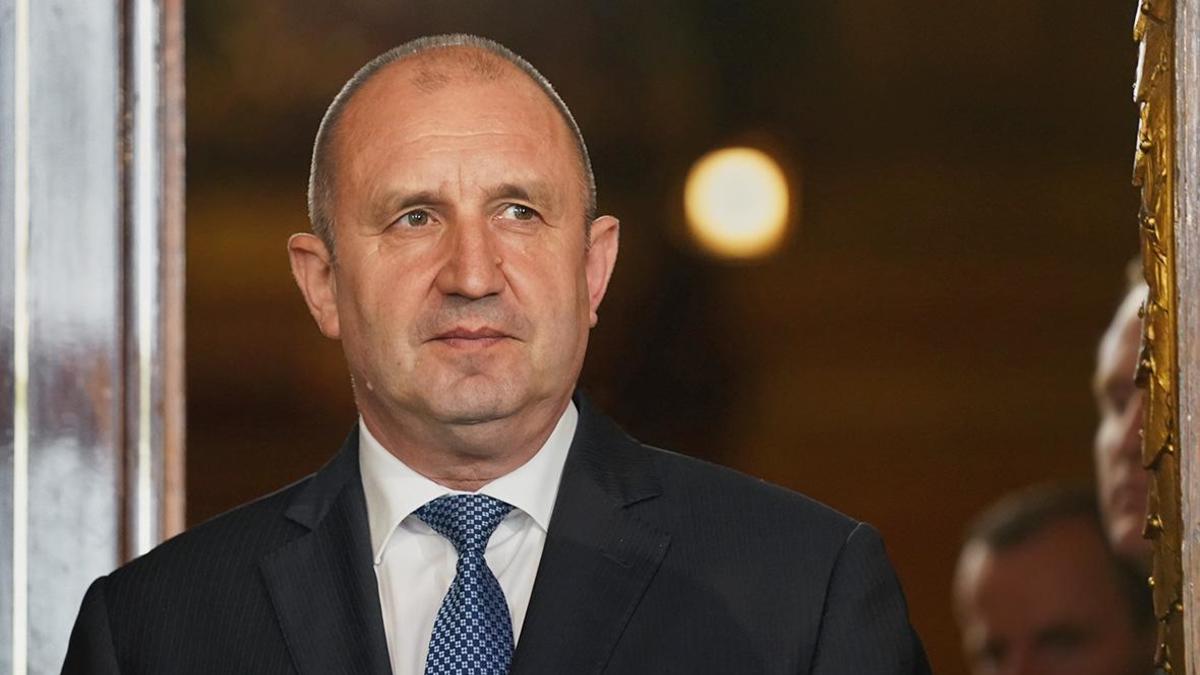 Румен Радев