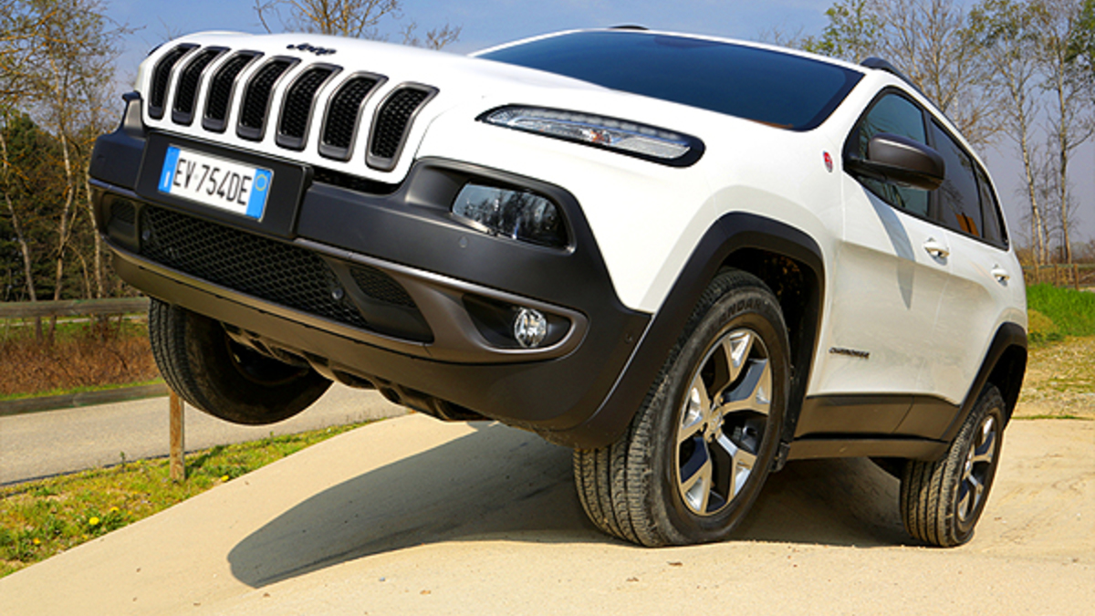 В чужих глазах. Тест-драйв Jeep Cherokee :: Autonews