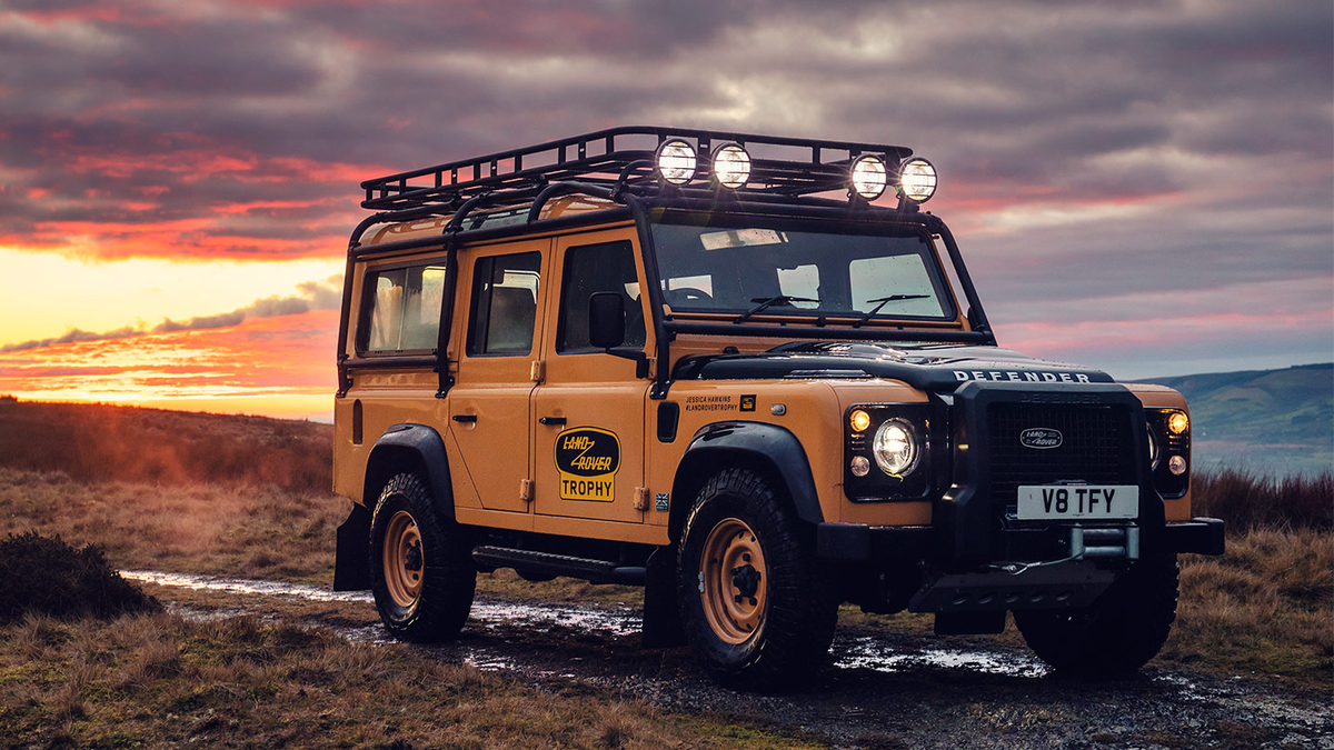 Land Rover возродит экспедиционный Defender для гонки возле замка ::  Autonews