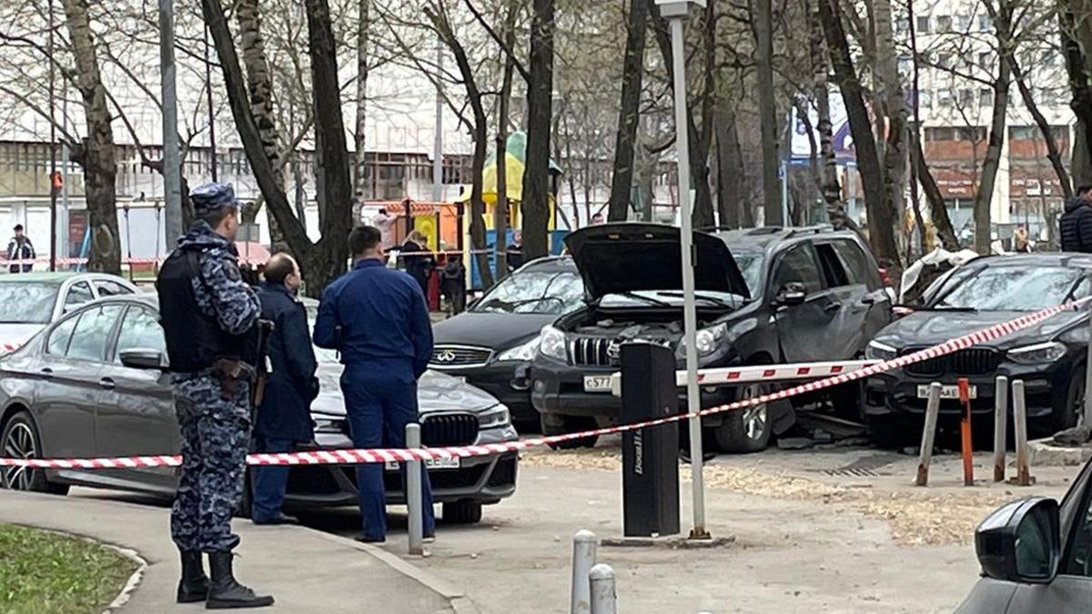 В Москве взорвался внедорожник — РБК