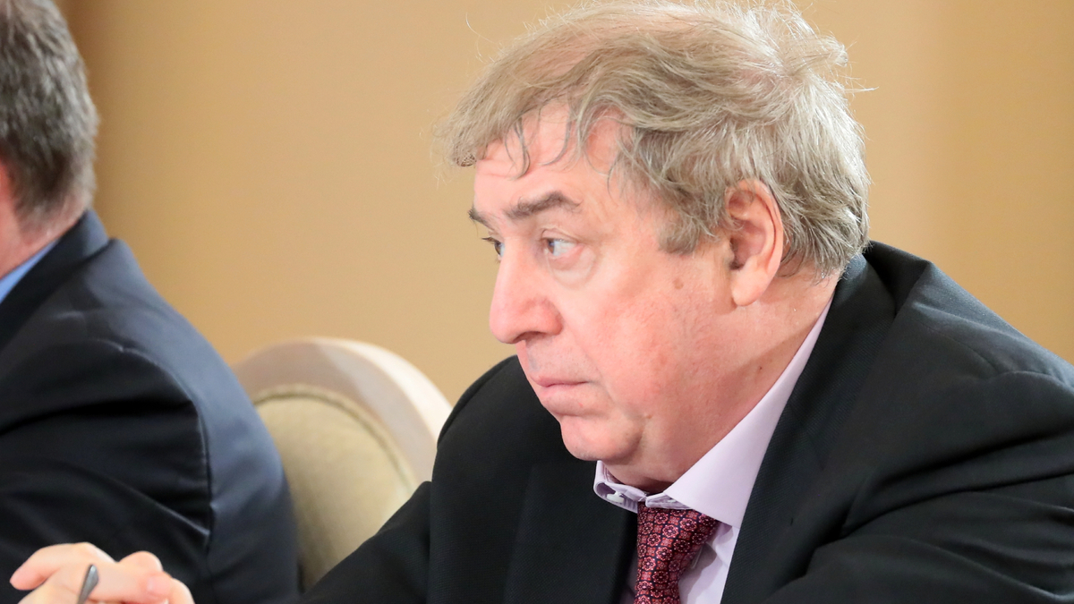 Михаил Гуцериев