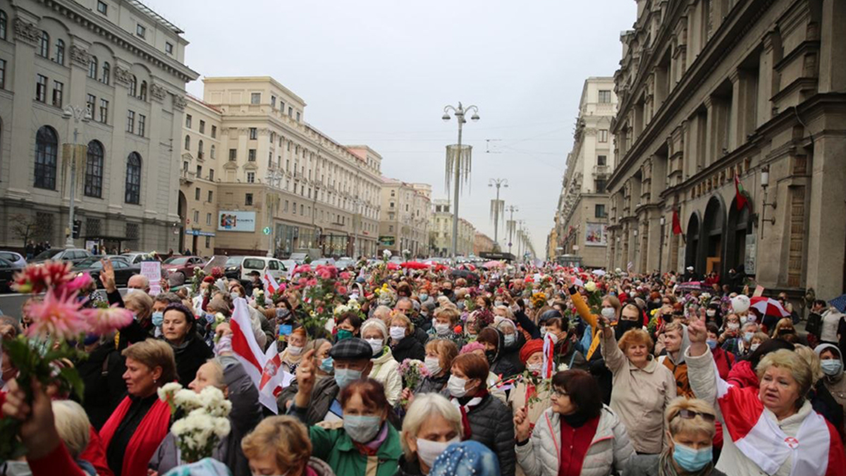 Как прошел митинг пенсионеров в Минске. Фоторепортаж — РБК