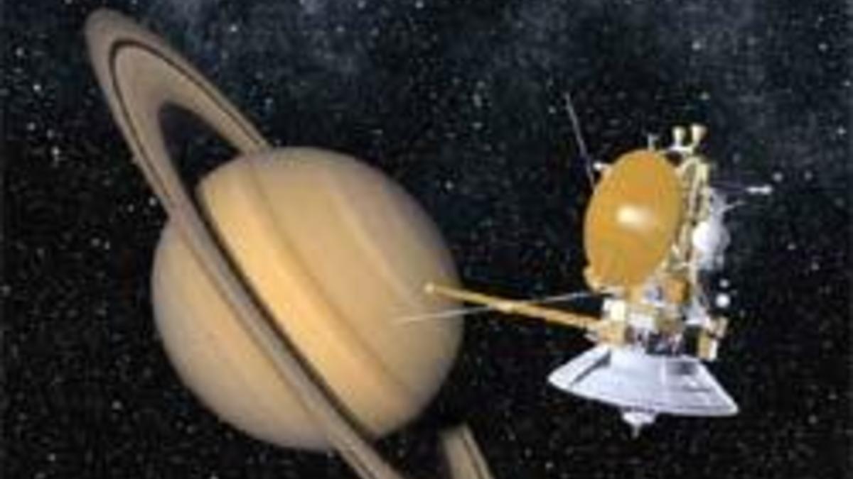 Зонд Cassini проведет исследование спутника Сатурна — РБК