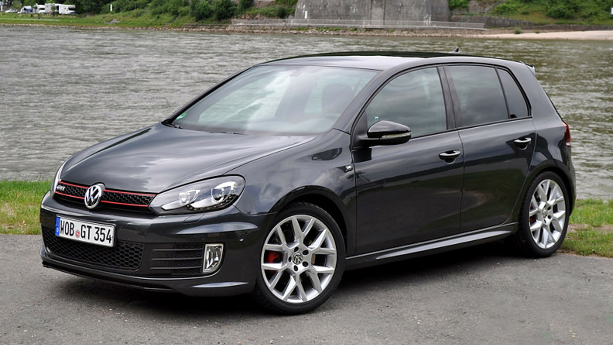 Юбилей одной легенды. Тест-драйв Golf GTI 35 edition :: Autonews