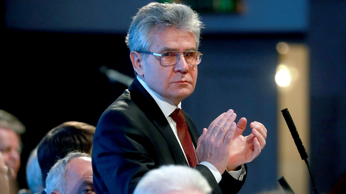 Александр Сергеев