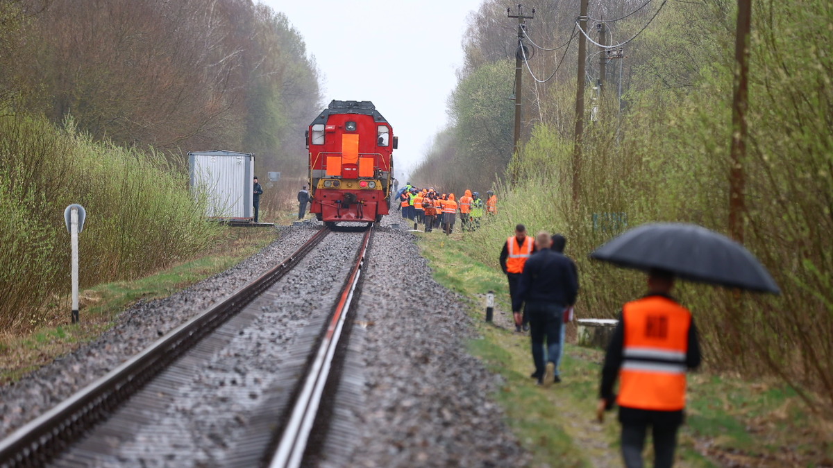 ЧП на железной дороге. Калининградский поезд сошел с рельсов — РБК