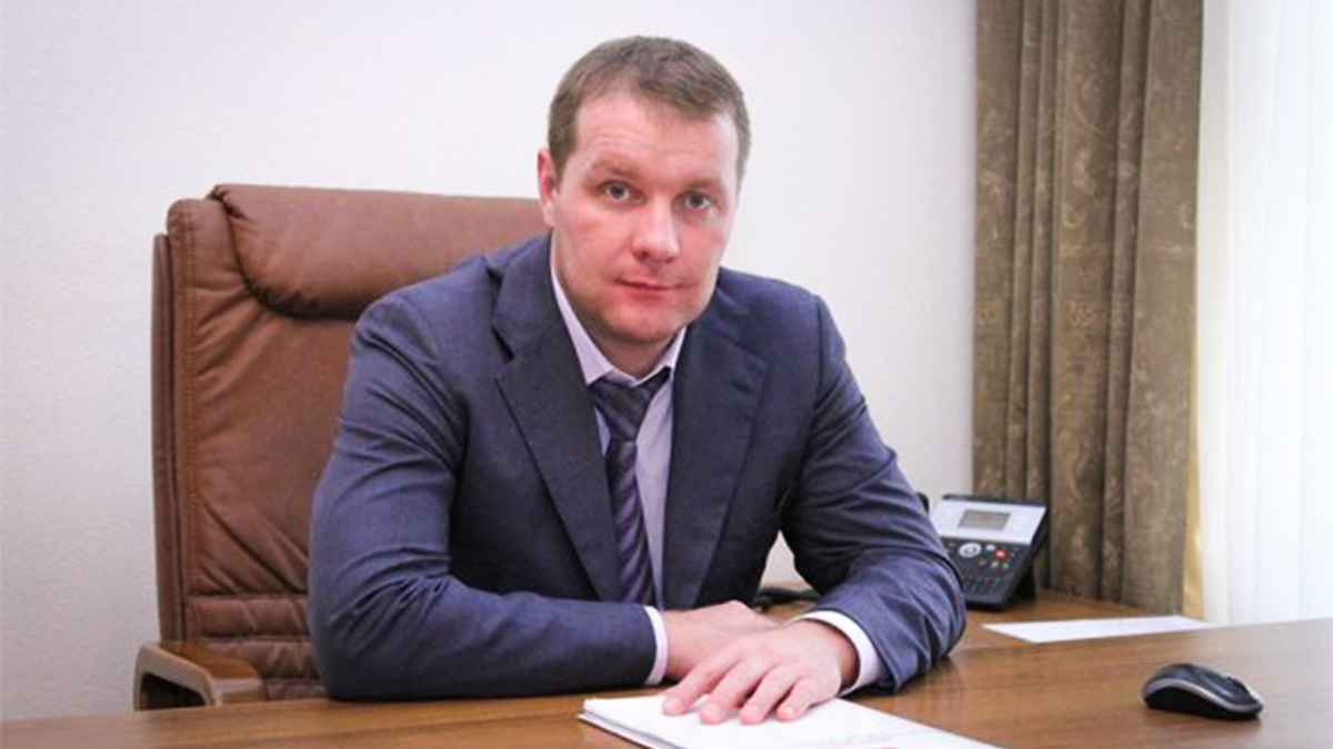 Роман Золотов