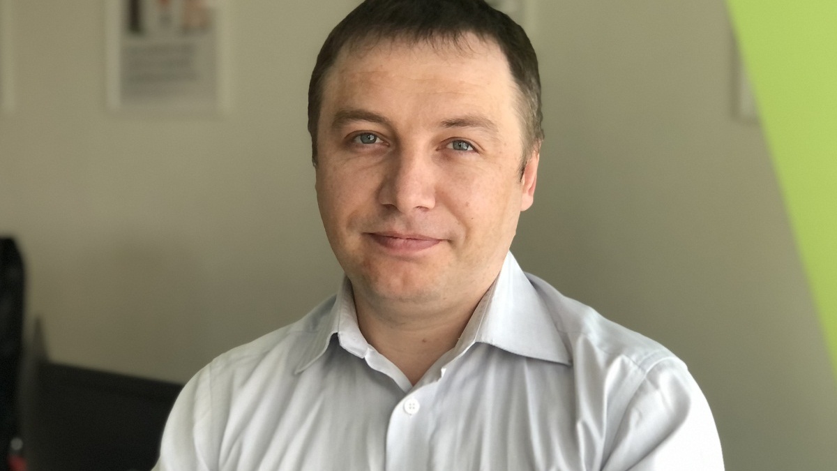 До перехода в финтех более 13 лет работал в банковских структурах в сфере привлечения инвестиций и взаимодействия с инвесторами, в том числе с международными институтами развития (IFC, ЕБРР, DEG и др.) Имеет статус квалифицированного инвестора, опыт личных инвестиций на российском и зарубежных рынках более 10 лет.
