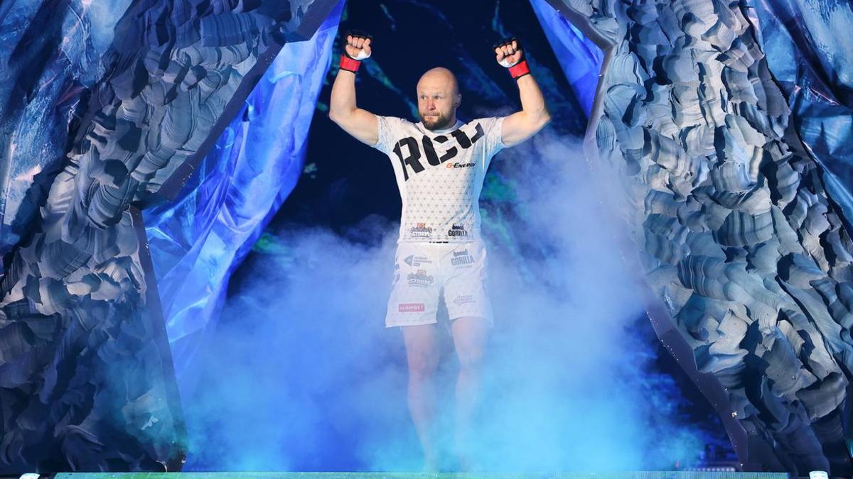 Александр Шлеменко