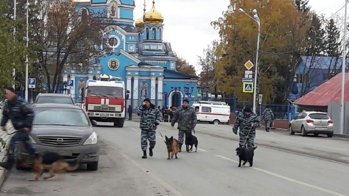 МЧС рассказало о 22 ложных сообщениях о бомбах в Уфе за один день — РБК