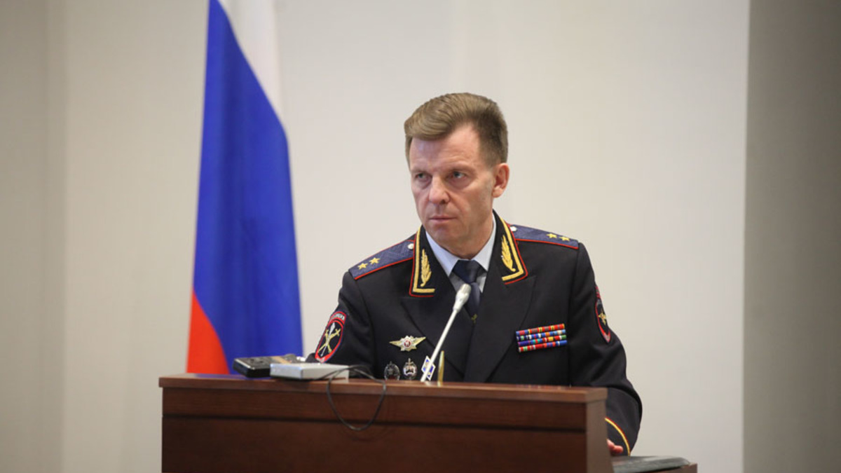 Начальник УМВД Евгений Мартынов
