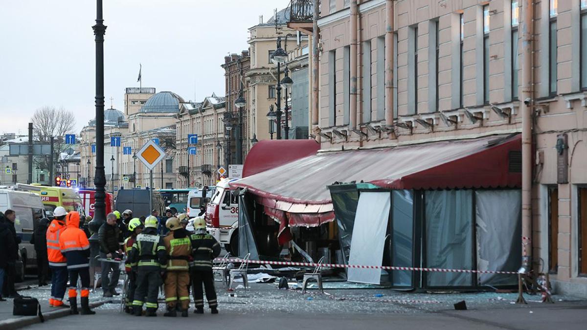 В Петербурге произошел взрыв в кафе — РБК