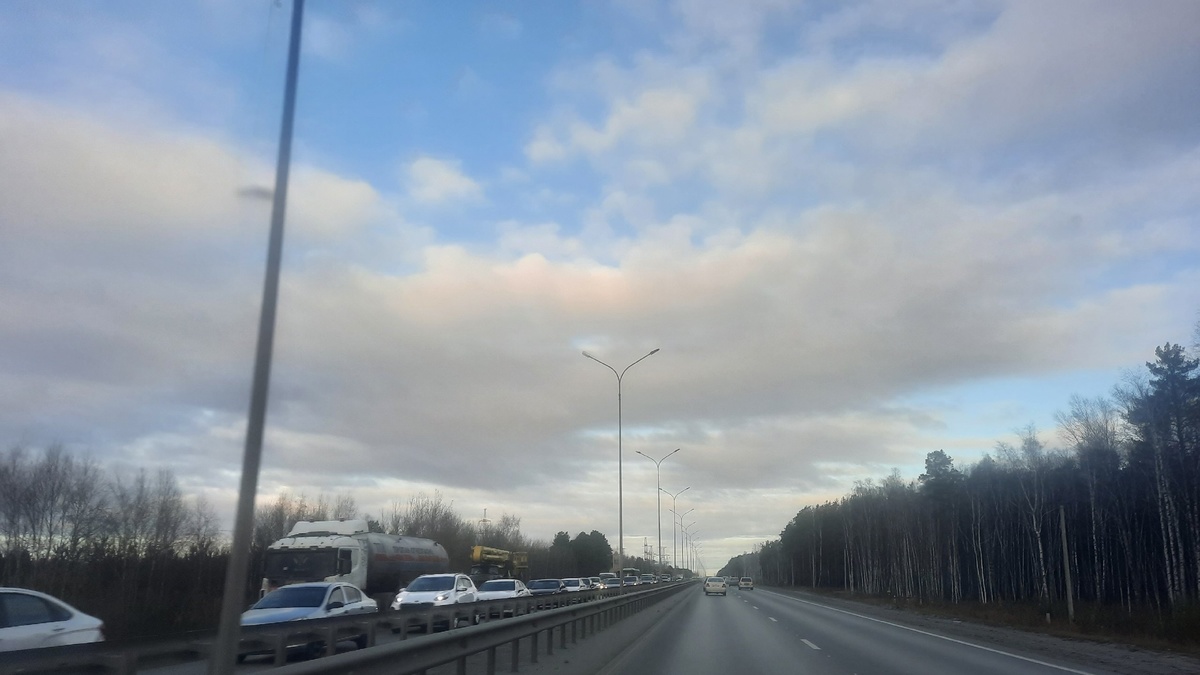 Движение затруднено на выезде из Тюмени