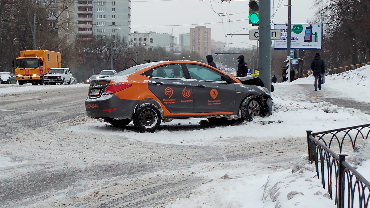 6 ужасающих душу историй с каршеринговыми автомобилями :: Autonews