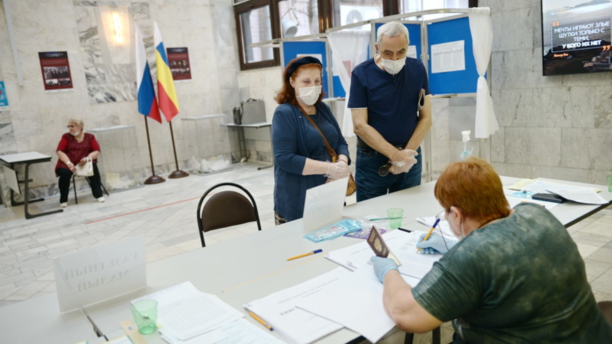 Фото: Фото пресс-службы избирательной комиссии РО