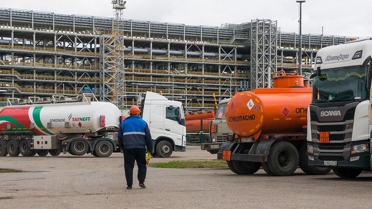 НПЗ уповают на пролонгацию :: Бизнес :: Газета РБК