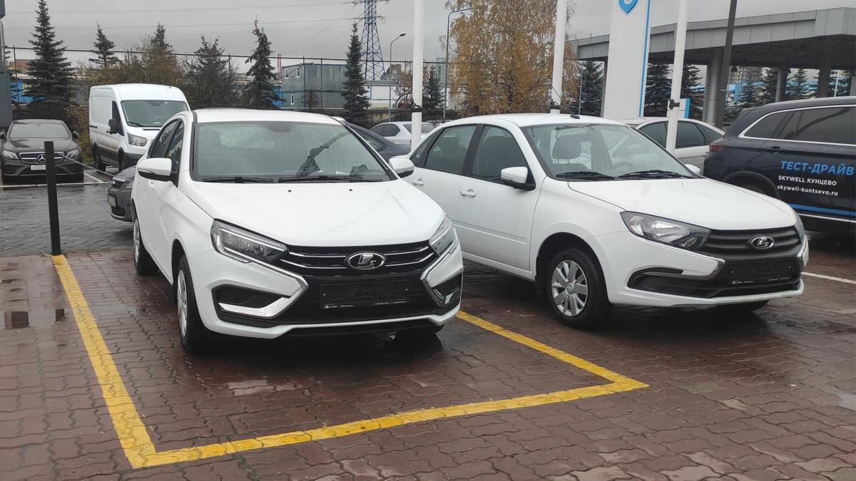 Самый мощный универсал Lada Vesta SW подорожает в три раза с момента  премьеры :: Autonews