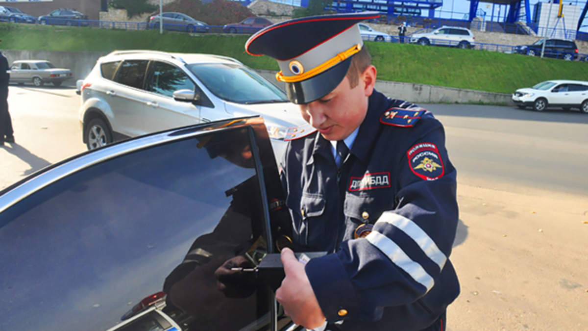 Мы надеялись на сознательность водителей». Как накажут за тонировку ::  Autonews