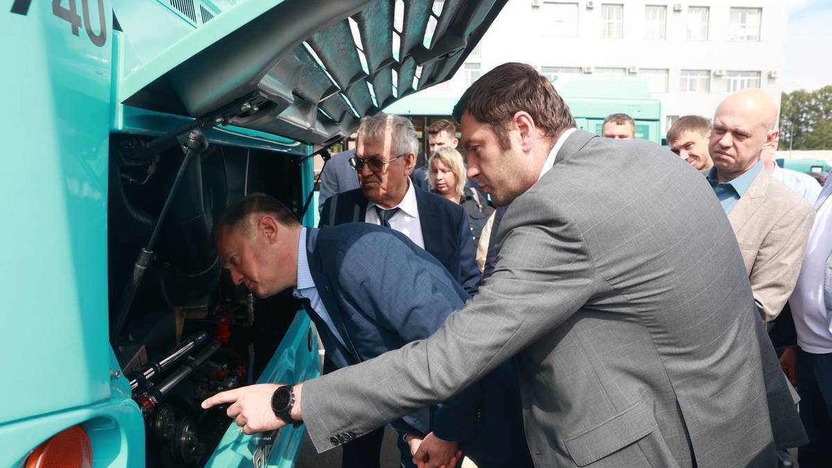 Петербург приостанавливает эксплуатацию автобусов Volgobus — РБК