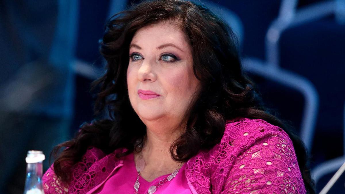 Жыныстық қатынас кезінде камераға түсіп қалған Пионер лагерінде кеңесшімен жыныстық қатынас