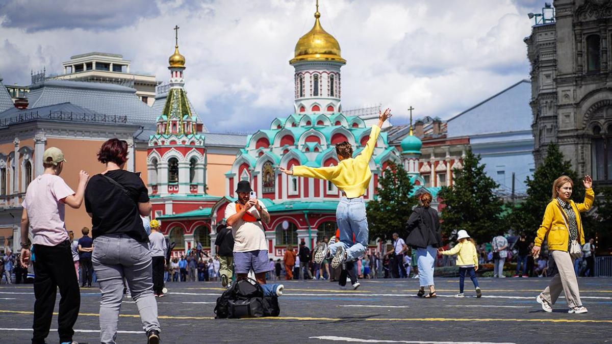 Патриарх Кирилл назвал способ привлечь молодежь в церковь — РБК