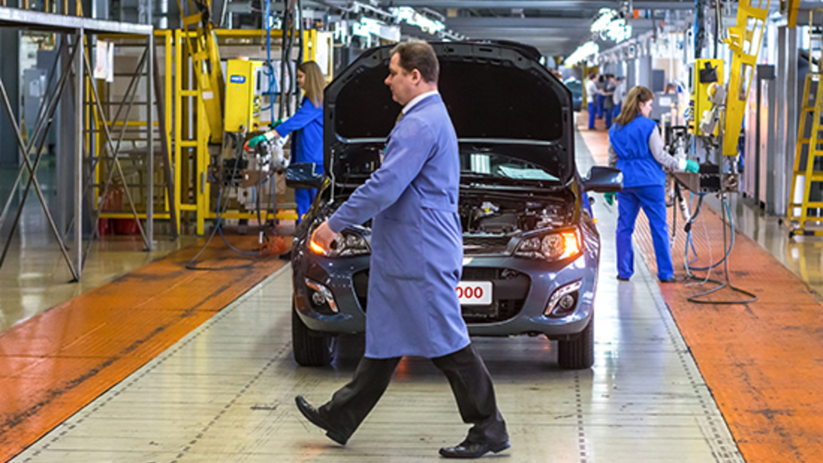 Одной из главных задач нового руководителя АвтоВАЗа станет снижение валютной доли в закупках комплектующих, считает эксперт