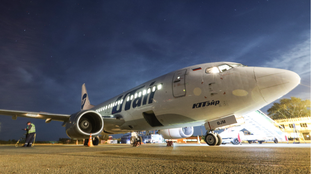 Ограничения также коснулись также «Аэрофлот» и Azur Air.