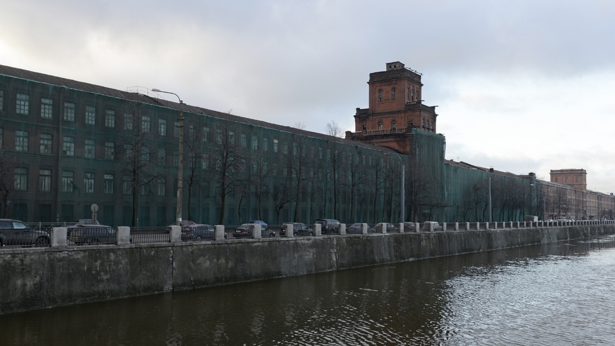 Промзону в центре Петербурга взяли под особый контроль Смольного — РБК