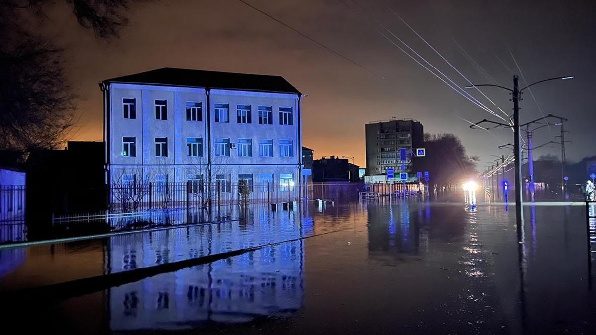 В Орске возникли проблемы с водоснабжением из-за подтопления — РБК