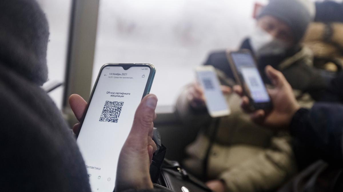 Песков сравнил смену названий QR-кодов с переименованием компьютера — РБК