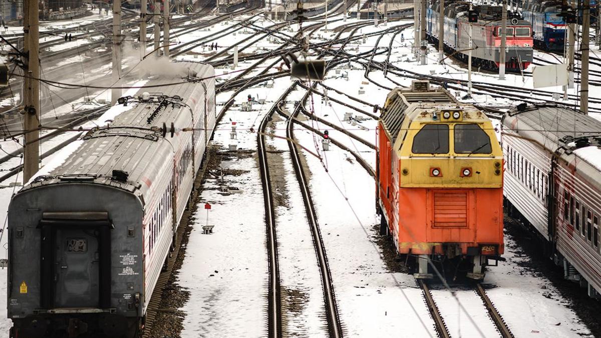 Движение поездов в Тольятти возобновили после изучения предмета у путей —  РБК