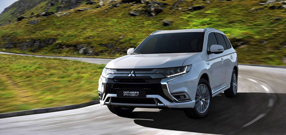 Гибридный Mitsubishi Outlander обновился и получил новый двигатель ::  Autonews