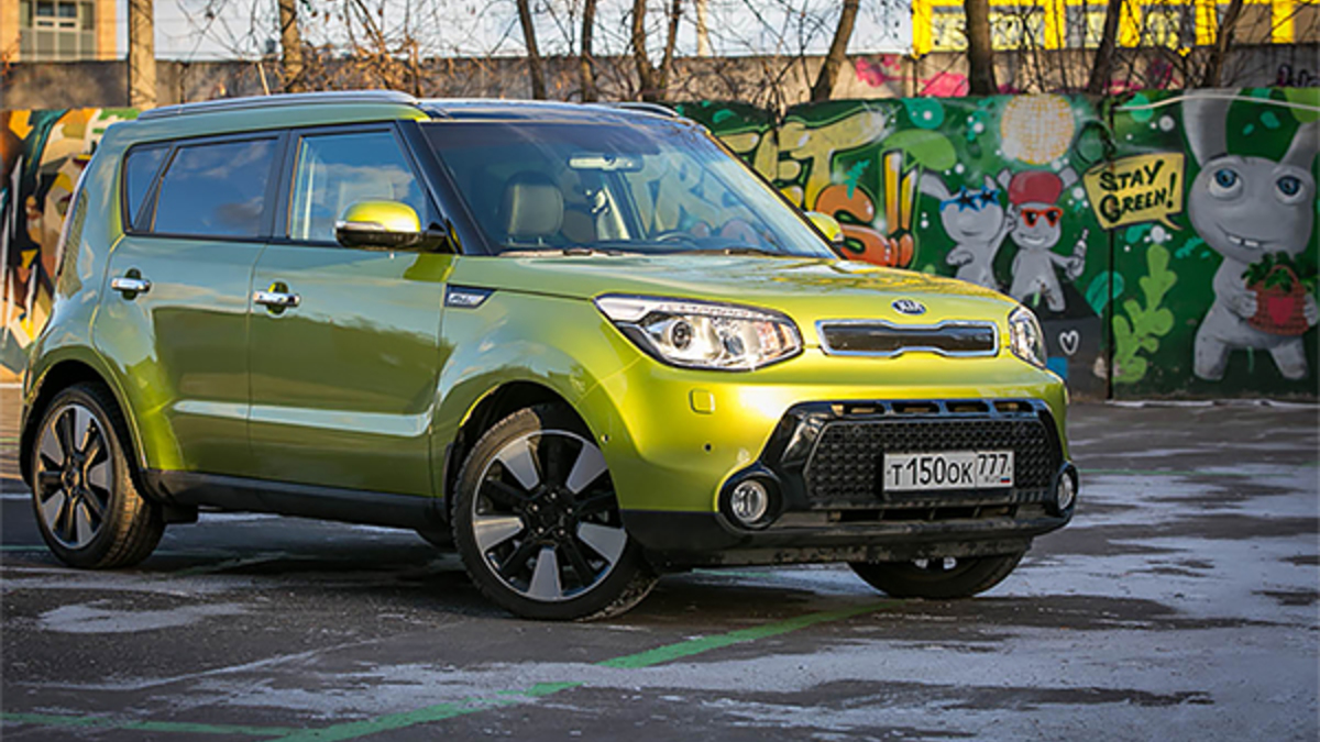 Kia Soul 2013 сзади