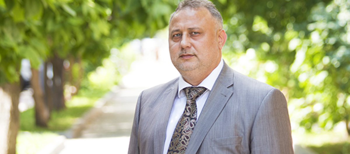 Виталий Середин