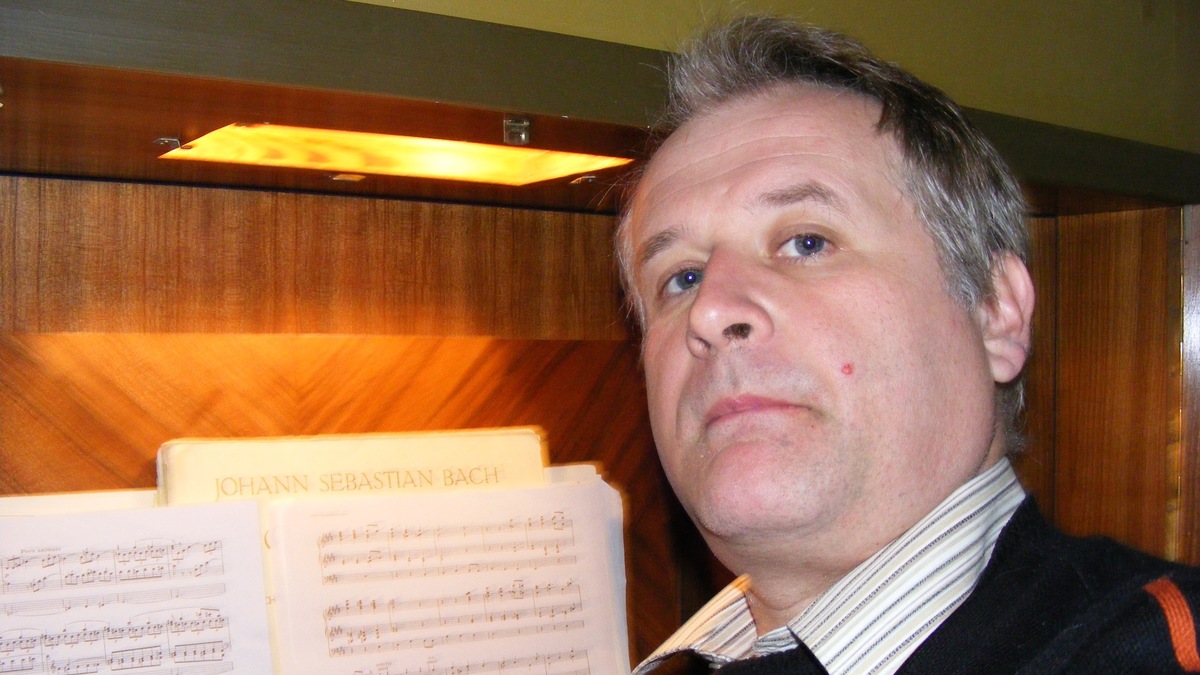 Дмитрий Колкер 