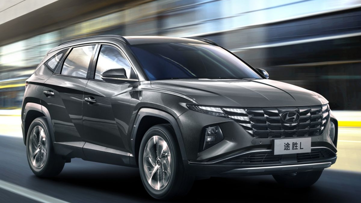 У нового Hyundai Tucson появилась удлиненная версия с 200-сильным мотором  :: Autonews