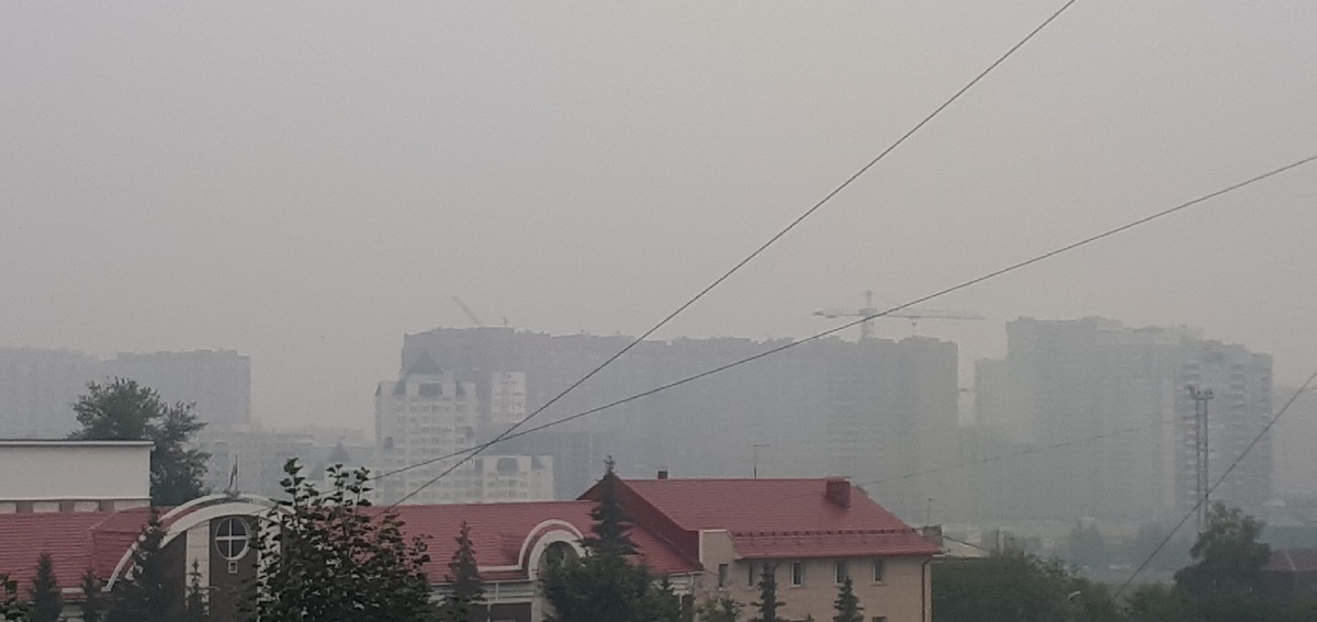Дымка окутывает Новосибирск больше пяти дней