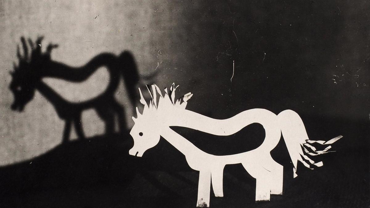 «Сюрреализм» Льва Юдина. Авторский отпечаток. Фотография «Лошадка» (фото: Л.А. Юдин, 1937)