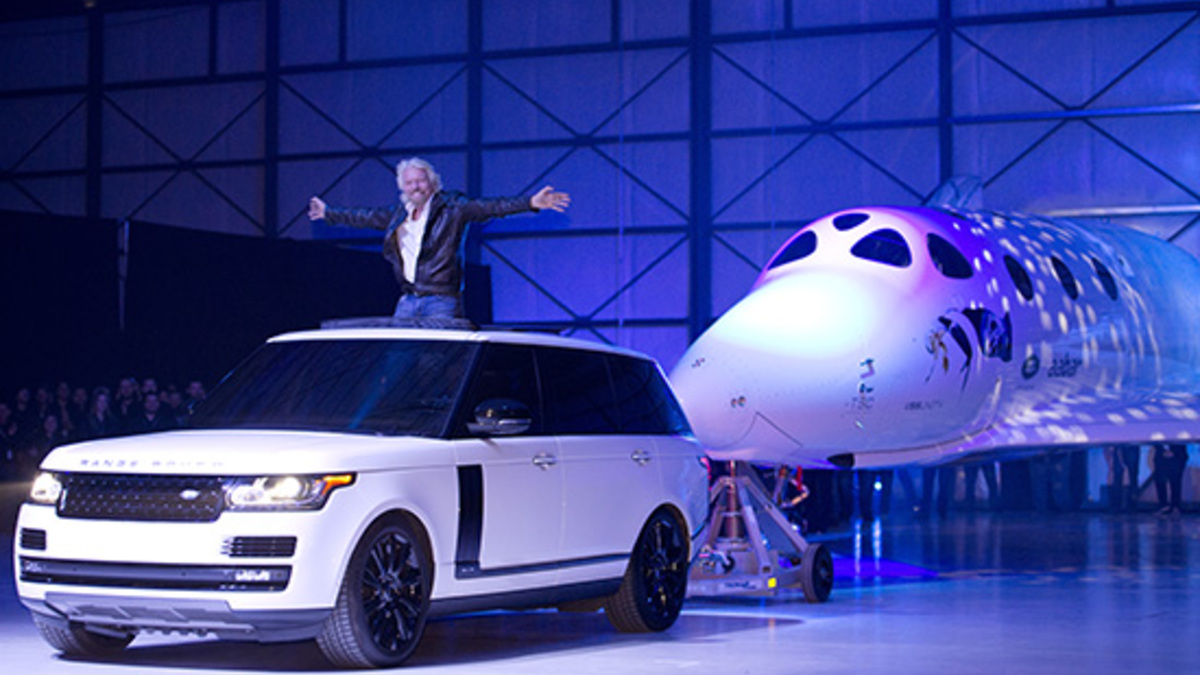 Презентация космического корабля SpaceShipTwo. На фото глава компании Virgin Galactic Ричард Брэнсон