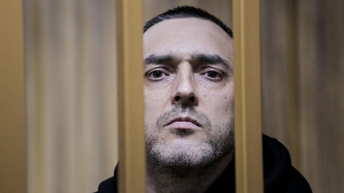 Ранее адвокат посудимого Елена Шихова вместе с семьей уехала покинула страну из-за угроз 