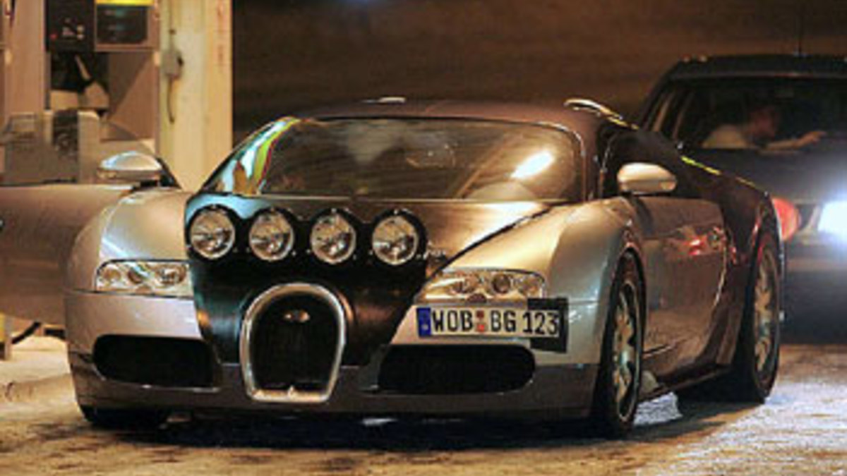 Bugatti Veyron: первые фотографии :: Autonews