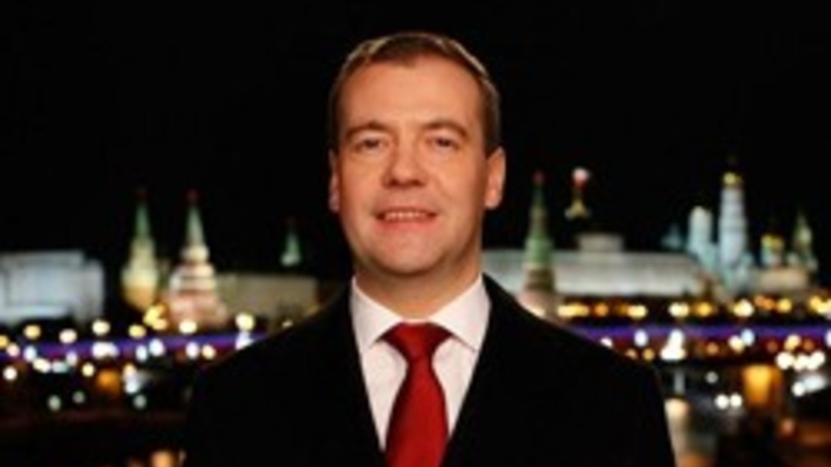 Новогоднее Обращение Медведева 2012