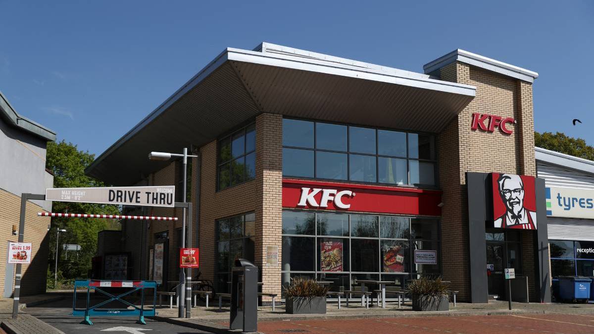 KFC не рекламирует стрипсы из-за перебоев с поставками | РБК Инвестиции