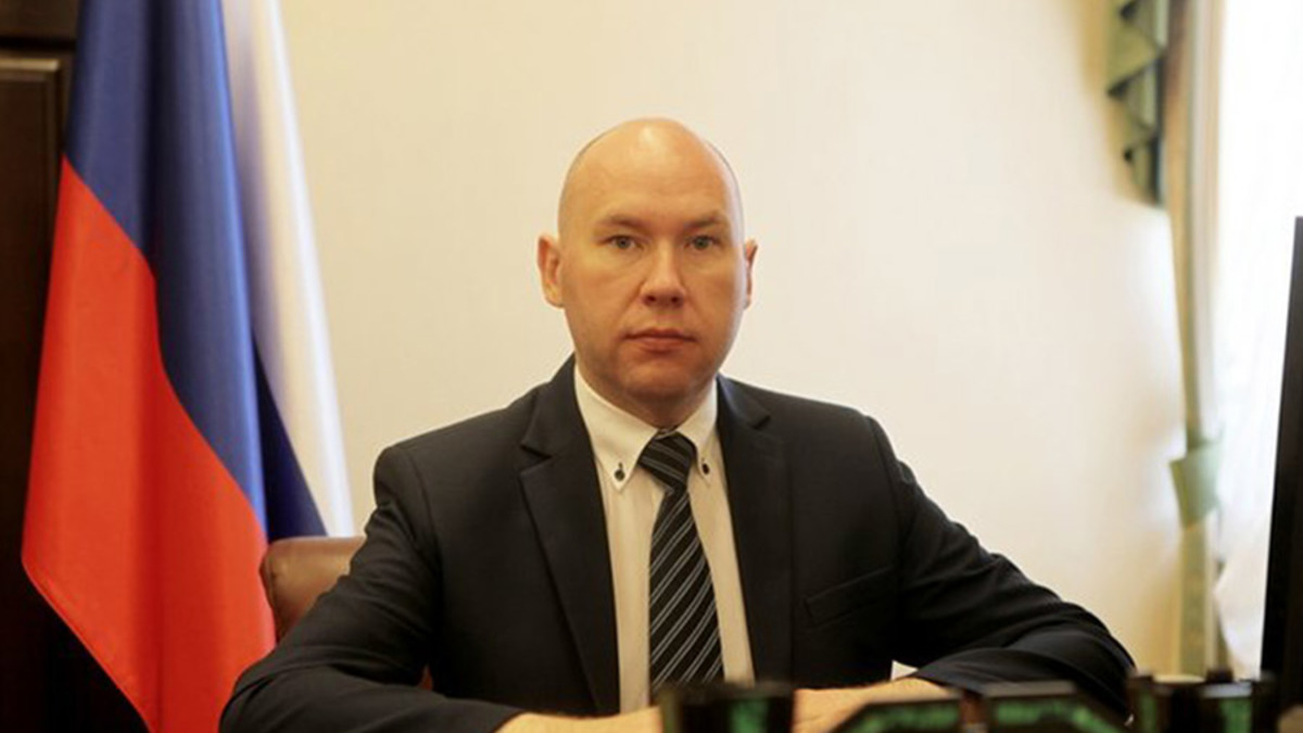 ФСБ задержала Александра Воробьева по подозрению в госизмене 5 июля 2019 года. О том, что он занимает пост помощника полпреда в Уральском федеральном округе Николая&nbsp;Цуканова, сам подозреваемый сообщил на заседании Лефортовского суда. Воробьев был назначен на эту должность в 2018 году, а до этого работал в правительстве Калининградской области и был федеральным инспектором в Карелии.&nbsp;Имеет чин действительного&nbsp;государственного&nbsp;советника третьего класса.

Место и обстоятельства задержания Воробьева ФСБ не сообщала. Суд отправил его под арест
