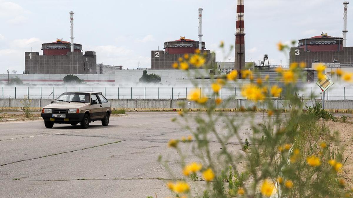 В «Росатоме» опровергли уход с Запорожской АЭС — РБК