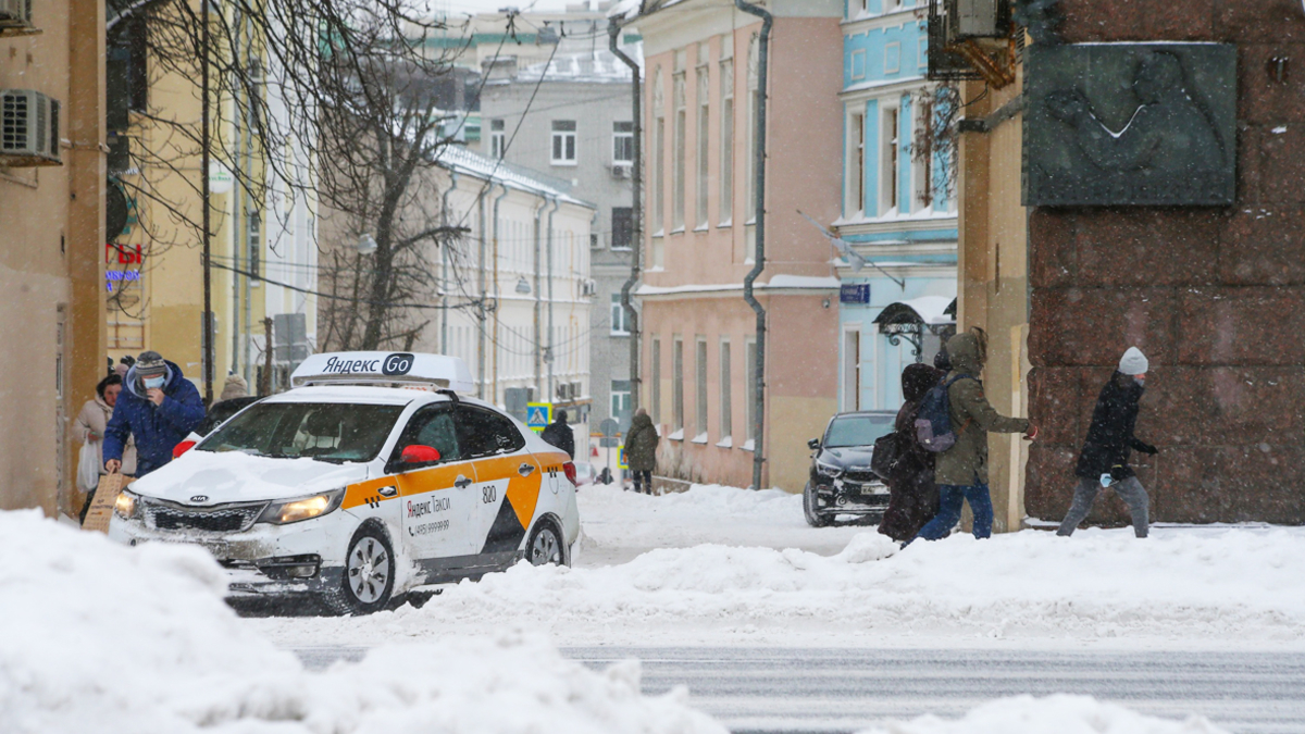 В работе «Яндекс.Такси» произошел сбой — РБК