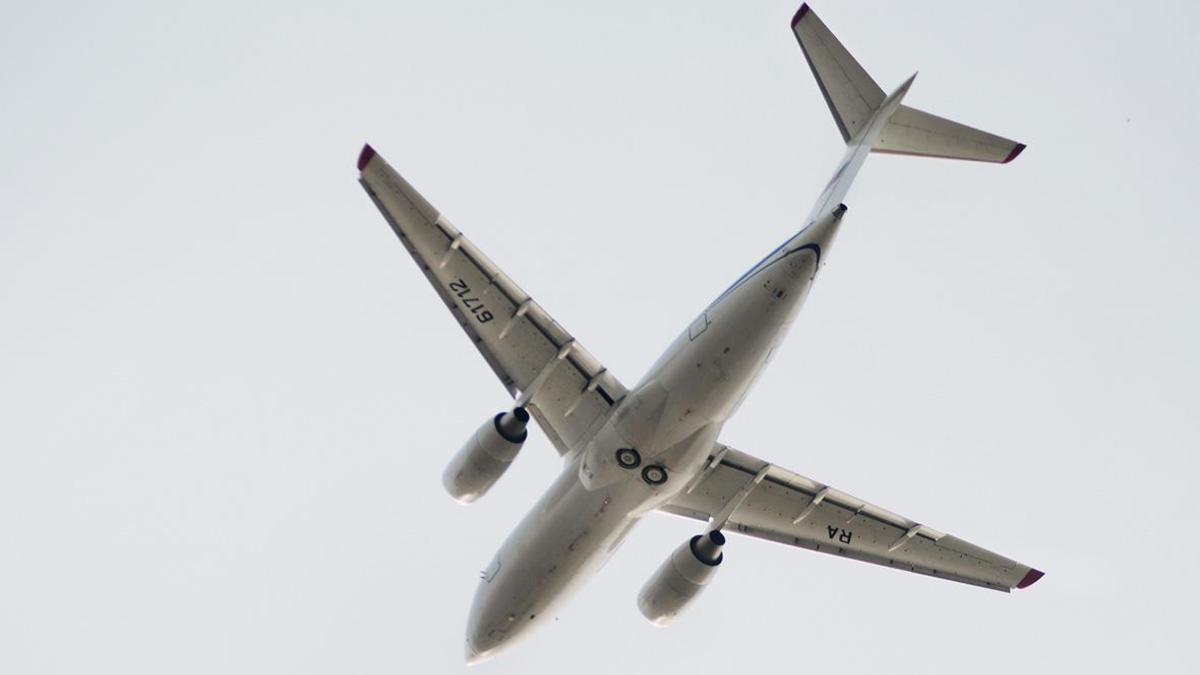 Самолёт Ан-148-100Е,