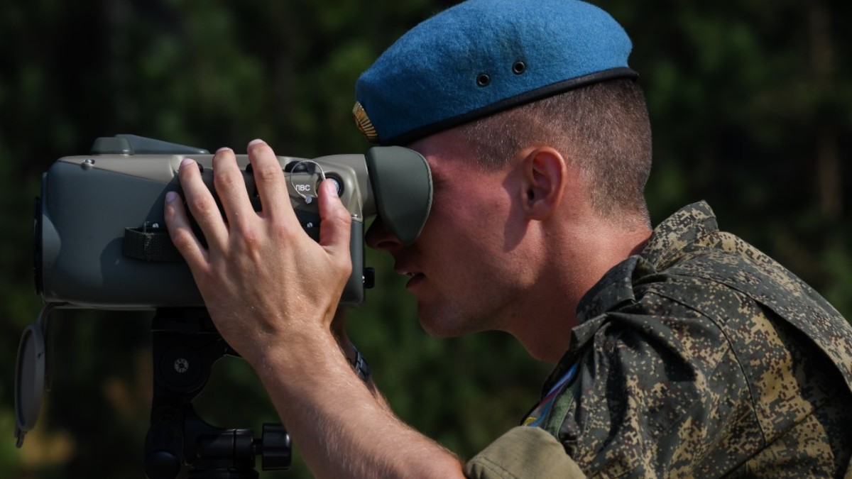 Обучение ведут боевые офицеры