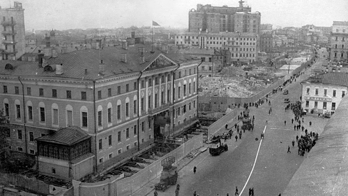 Перенос дома на другое место - каркасного, деревянного частного, цена СПБ