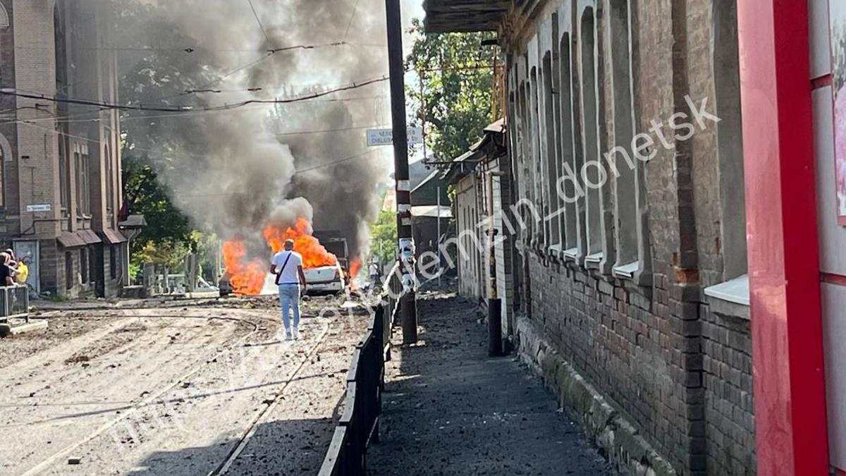 Центр Донецка попал под обстрел — РБК